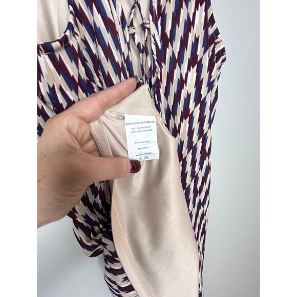 LUSH Women's Red Blue Tan Geometric Sundress Size M wedding summer - Picture 3 of 7